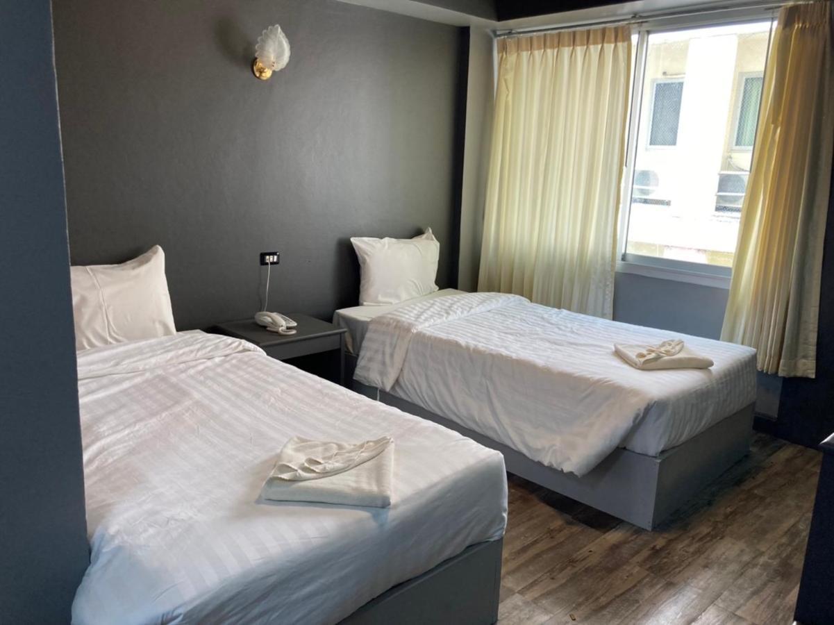Sun Moon Hotel Loei Bagian luar foto